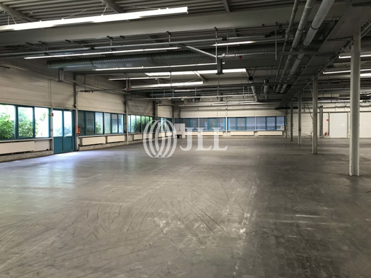 Lagerhalle zur Miete provisionsfrei 3.260 m² Lagerfläche Zwenkau 04442