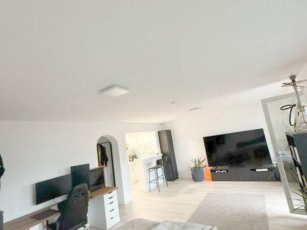 Wohnung zur Miete 450 € 1 Zimmer 45 m² Waldbüttelbrunn Waldbüttelbrunn 97297