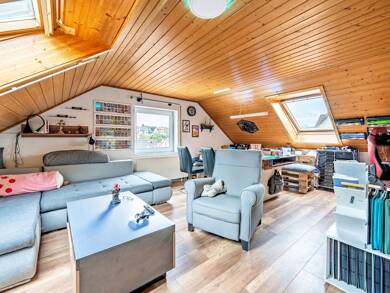 Mehrfamilienhaus zum Kauf 419.000 € 11 Zimmer 253 m² 727 m² Grundstück Bauerbach Bretten 75015