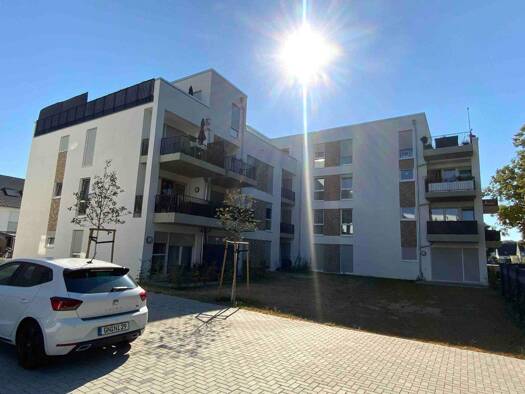 Wohnung zur Miete 956 € 3 Zimmer 79,7 m² EG frei ab sofort Pappelweg 7 Hanau 63452