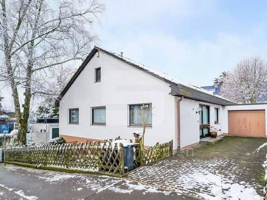 Einfamilienhaus zum Kauf 449.000 € 6 Zimmer 164 m² 632 m² Grundstück Lennep Remscheid 42897