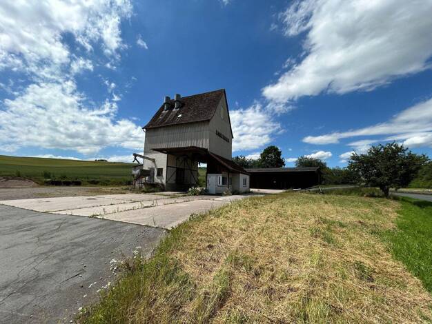 Lagerhalle zum Kauf provisionsfrei 160.000 € 372 m² Lagerfläche Raiffeisenstraße 2 Berneburg Sontra 36205