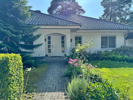 Bungalow zum Kauf 2.275.000 € 5 Zimmer 215 m² 1.354 m² Grundstück Nikolassee Steglitz-Zehlendorf 14129