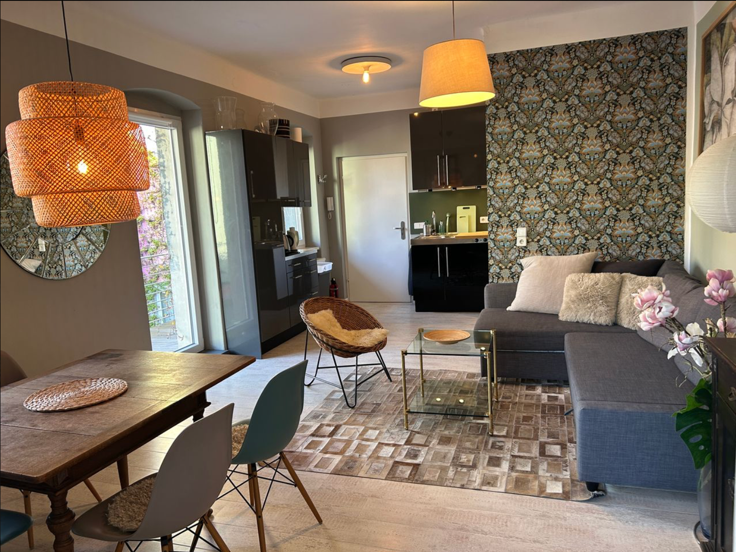 Property thumbnail 2