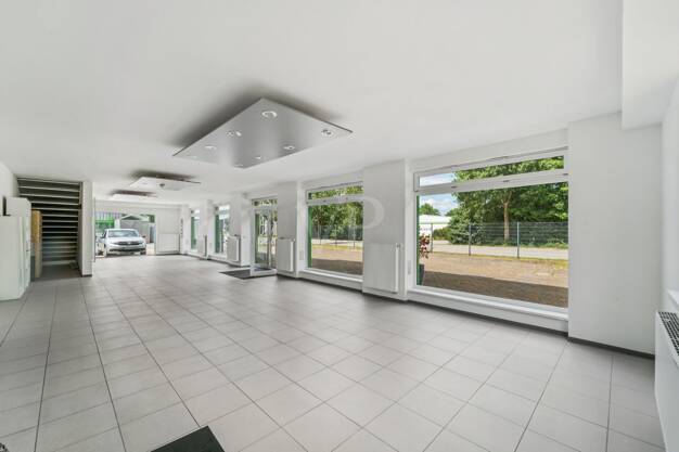 Lagerhalle zur Miete 9 € 204 m² Lagerfläche teilbar ab 102 m² Altmoorhausen Hude (Oldenburg) / Altmoorhausen 27798