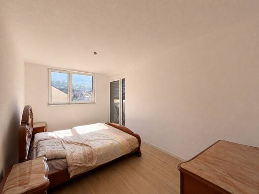 Wohnung zur Miete 1.075 € 3 Zimmer 80 m² 2. Geschoss frei ab 01.10.2026 Kirchstr. 10 Wehr 79664