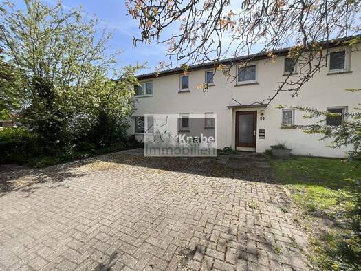 Reihenmittelhaus zum Kauf 198.000 € 10 Zimmer 285,7 m² 595 m² Grundstück Melle-Mitte Melle 49324