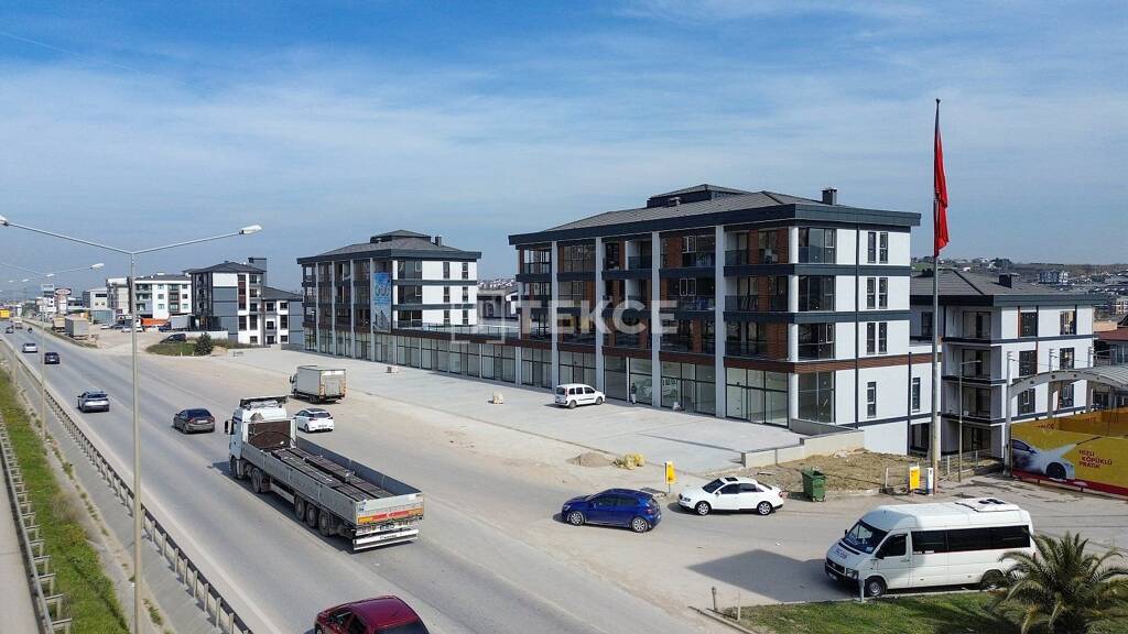 Ladenfläche zum Kauf 646.000 € 1 Zimmer 230 m² Verkaufsfläche Yalova 77100