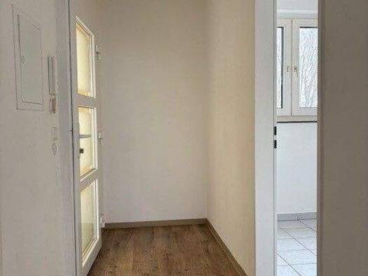 Wohnung zur Miete 514 € 3 Zimmer 67,6 m² 1. Geschoss frei ab 01.05.2026 Liebigstraße 29 Kernstadt Lippstadt 59557
