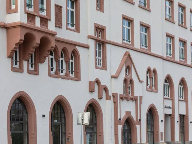 Wohnung zur Miete 859 € 1 Zimmer 38,6 m² 4. Geschoss frei ab 01.09.2026 Eisenbahnstraße 21 Waldshut Waldshut-Tiengen 79761