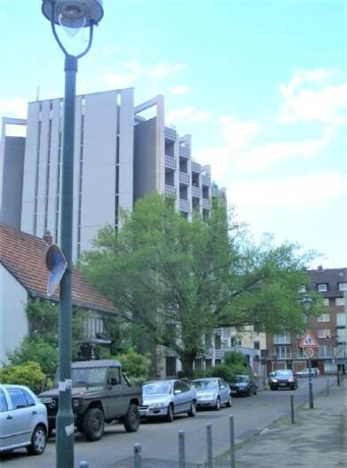 Studio zur Miete 700 € 1 Zimmer 27 m² 7. Geschoss frei ab sofort Wattenscheider Str. 2 Rath Düsseldorf 40472