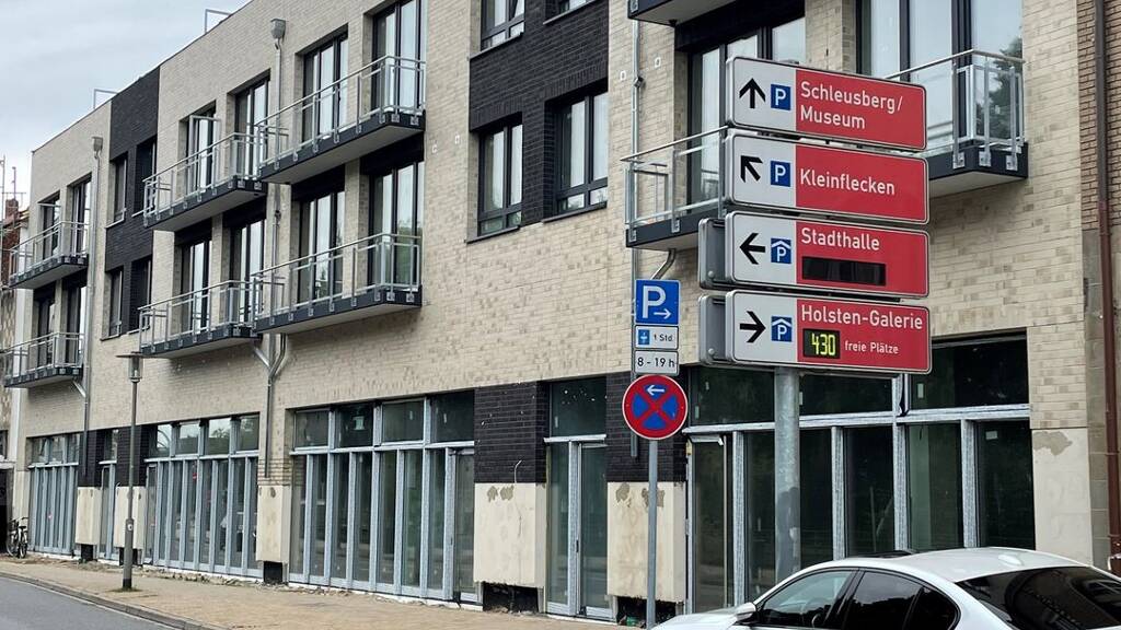 Wohnung zum Kauf provisionsfrei 302.200 € 3 Zimmer 72,8 m² Am Teich 12-15 Innenstadt Neumünster 24534