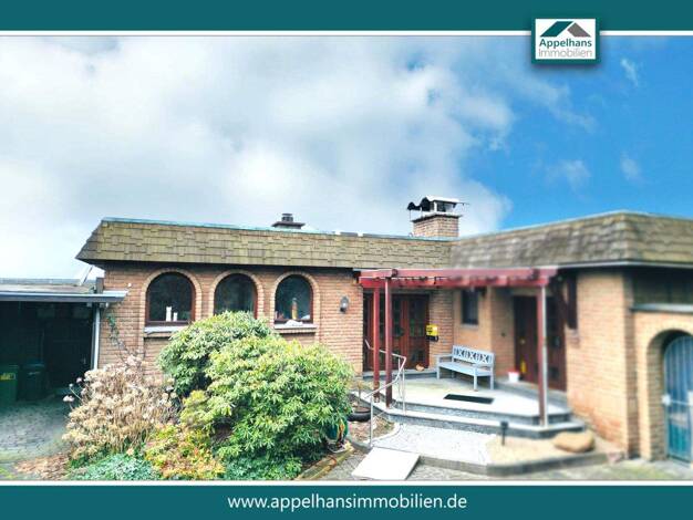 Doppelhaushälfte zum Kauf 300.000 € 3 Zimmer 116,9 m² 670 m² Grundstück Mennighüffen Löhne 32584