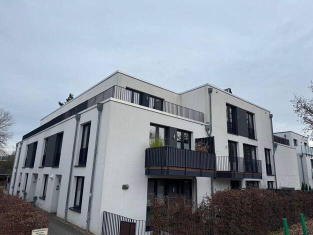 Wohnung zur Miete 2.140 € 3,5 Zimmer 142,6 m² 2. Geschoss Berner Straße 44 Rahlstedt Hamburg 22145