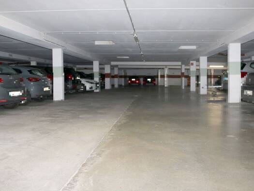 Tiefgarage zur Miete provisionsfrei 79 € 14 m² Paunsdorfer Allee 44 Heiterblick Ost 04329