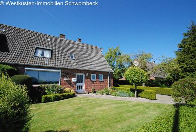 Doppelhaushälfte zum Kauf 169.000 € 5 Zimmer 107 m² 1.061 m² Grundstück Diekhusen-Fahrstedt 25709