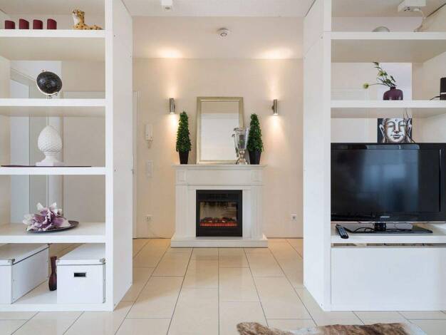 Wohnung zur Miete Wohnen auf Zeit 1.699 € 2 Zimmer 60 m² frei ab sofort Oberkassel Düsseldorf 40547