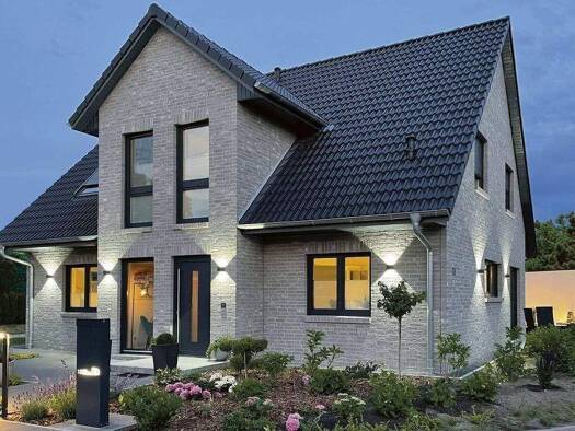 Einfamilienhaus zum Kauf provisionsfrei 850.000 € 7 Zimmer 200 m² 861 m² Grundstück Spandau Berlin 13591