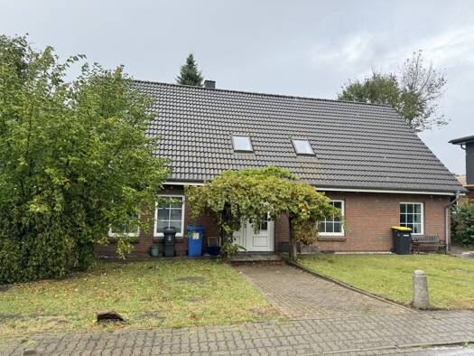 Einfamilienhaus zum Kauf 259.000 € 7 Zimmer 180 m² 2.603 m² Grundstück Hochdonn 25712