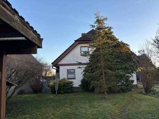 Einfamilienhaus zum Kauf 310.000 € 6 Zimmer 150 m² 816 m² Grundstück Zöllschen Bad Dürrenberg 06231