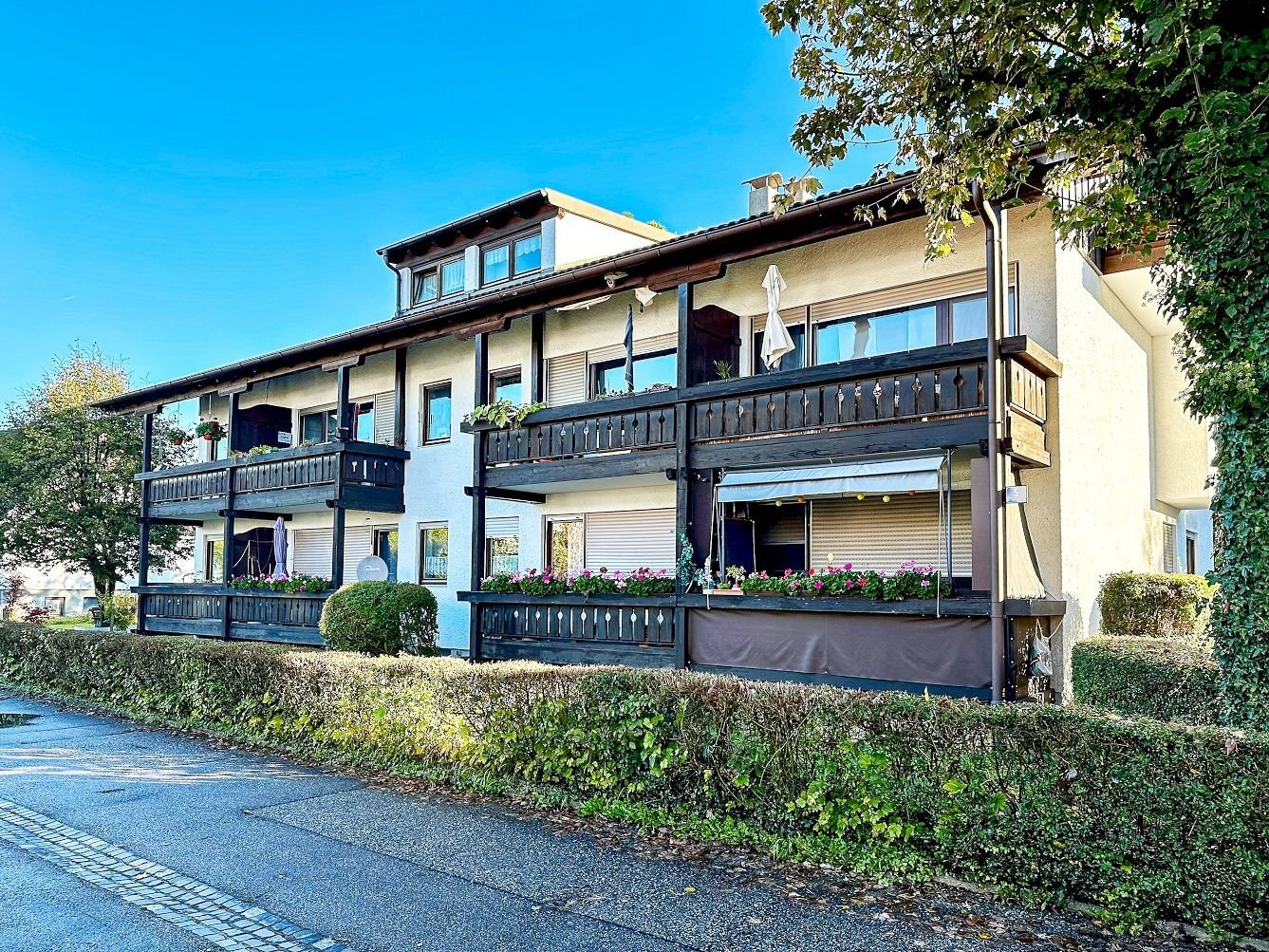 Wohnung zum Kauf 299.000 € 2 Zimmer 71 m²<br/>Wohnfläche 01.12.2024<br/>Verfügbarkeit Rosenheim 83026