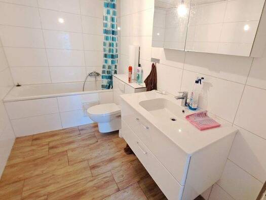 Doppelhaushälfte zum Kauf 139.000 € 4,5 Zimmer 95 m² 143 m² Grundstück Kuchen 73329