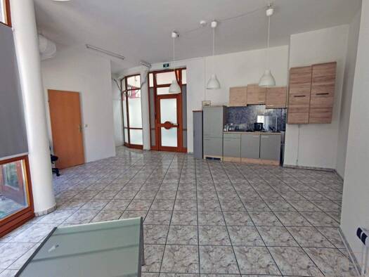 Büro zur Miete 600 € 1 Zimmer Bruck an der Leitha 2460