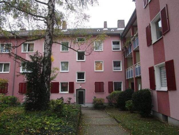 Wohnung zur Miete 1.019 € 4 Zimmer 78,5 m² 2. Geschoss frei ab 13.12.2025 Weyprechtstr. 6 Darmstadt 64283