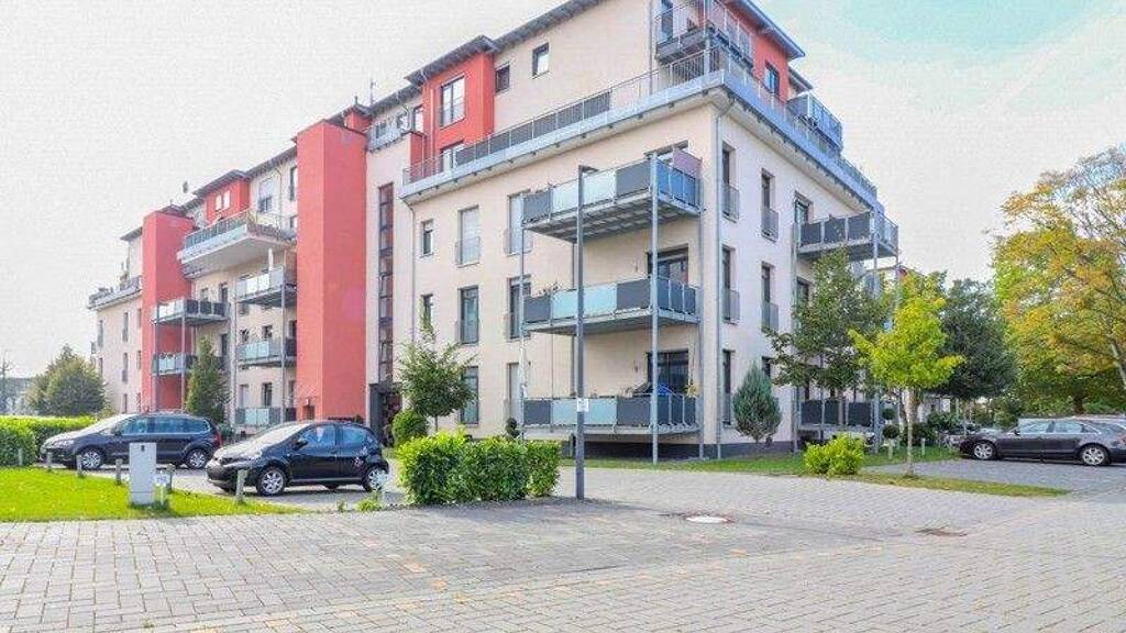 Wohnung zur Miete 1.505 € 5,5 Zimmer 180,1 m² 3. Geschoss frei ab 15.03.2026 Goebensiedlung 16 Asterstein Koblenz 56077