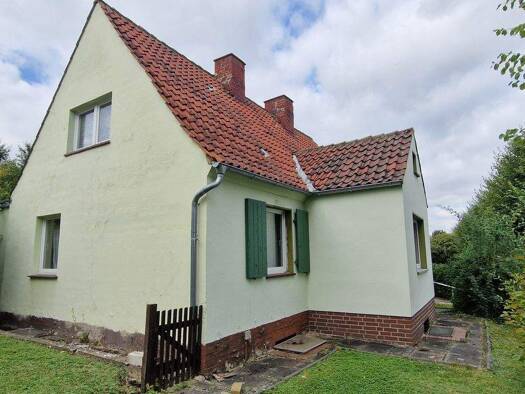 Einfamilienhaus zum Kauf 55.000 € 5 Zimmer 121 m² 825 m² Grundstück Büddenstedt 38372