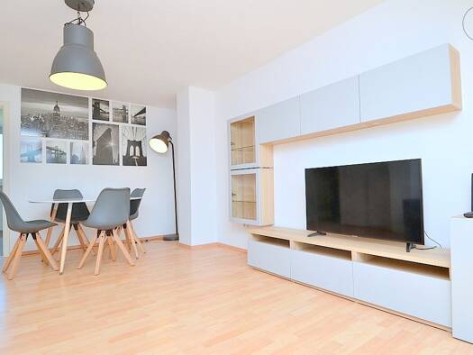 Wohnung zur Miete auf Zeit 1.190 € 2 Zimmer 49 m² frei ab 01.09.2026 Laufamholz Nürnberg 90482