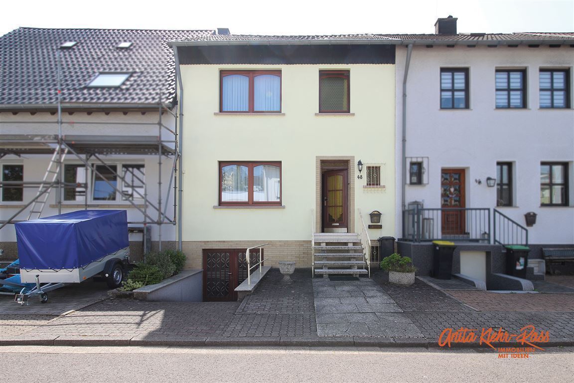 Haus zum Kauf 157.000 € 5 Zimmer 110 m²<br/>Wohnfläche 533 m²<br/>Grundstück Hülzweiler Schwalbach , Saar 66773