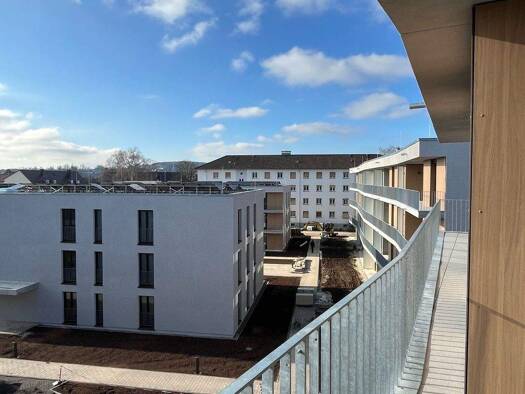 Wohnung zur Miete 1.185 € 5 Zimmer 118,5 m² 2. Geschoss frei ab 01.04.2026 Hans-Thoma-Str. 5 Donaueschingen 78166