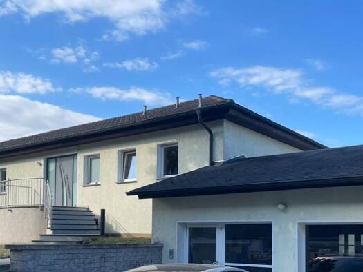 Haus zum Kauf 1.790.000 € 7 Zimmer 500 m² 4.500 m² Grundstück Zellhausen Mainhausen 63533