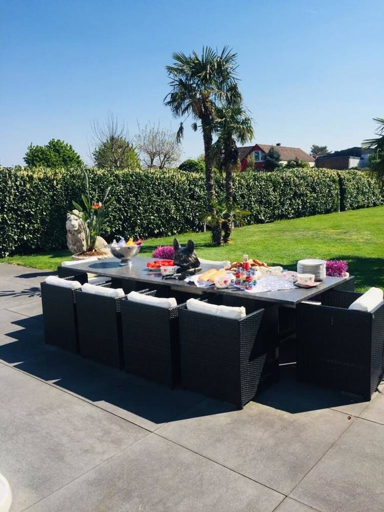 Property thumbnail 9