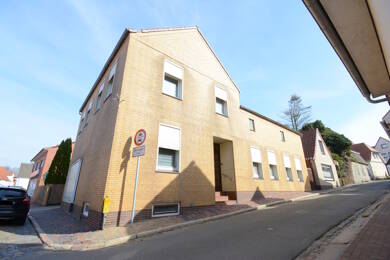 Einfamilienhaus zum Kauf provisionsfrei 298.000 € 7 Zimmer 208 m² 409 m² Grundstück Meldorf 25704
