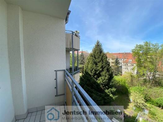 Wohnung zur Miete 530 € 2 Zimmer 59 m² 4. Geschoss frei ab sofort Herrnhuter Straße 27 Anger-Crottendorf Ost 04318