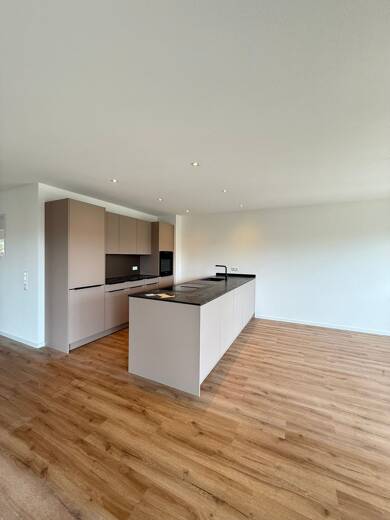 Wohnung zur Miete - Erstbezug 1.744 € 3,5 Zimmer 112,2 m² 1. Geschoss frei ab sofort Staufenstraße 14 Hilzingen Hilzingen 78247