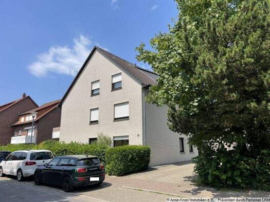Wohnung zur Miete 780 € 4 Zimmer 87,4 m² frei ab 01.05.2026 Wildeshausen 27793