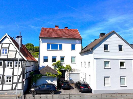 Mehrfamilienhaus zum Kauf 199.000 € 8 Zimmer 205 m² 220 m² Grundstück Arnsberg Arnsberg 59821