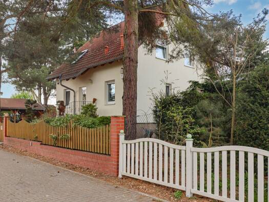 Einfamilienhaus zum Kauf provisionsfrei 715.000 € 6 Zimmer 168 m² 600 m² Grundstück Berlin 13127