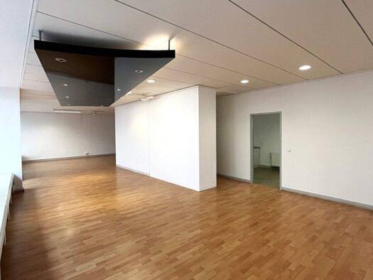 Verkaufsfläche zur Miete 990 € 111 m² Verkaufsfläche Bensheim 64625