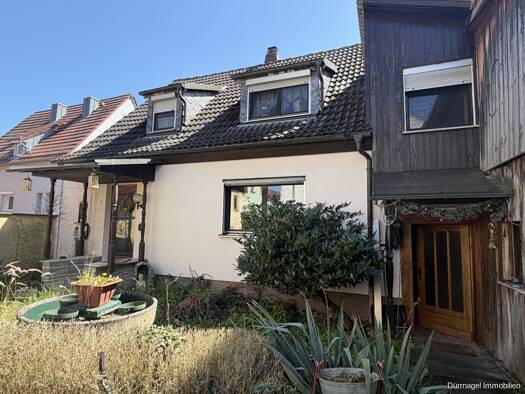 Mehrfamilienhaus zum Kauf 219.000 € 6 Zimmer 150 m² 910 m² Grundstück Zellingen Zellingen 97225