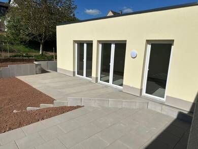 Terrassenwohnung zur Miete - Erstbezug 980 € 2 Zimmer Dachgeschoss, 1. Geschoss Burgstr. Lissendorf 54587