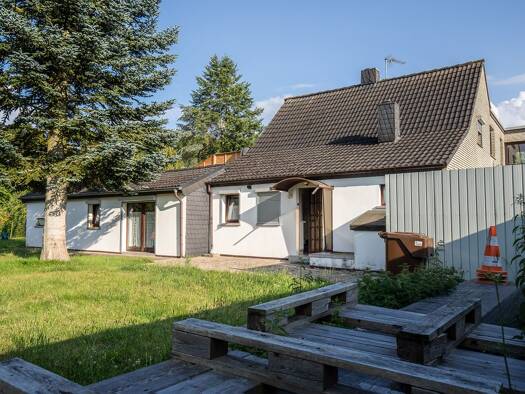Doppelhaushälfte zum Kauf 299.000 € 5,5 Zimmer 97,1 m² 1.191 m² Grundstück frei ab sofort Dorthausen West 41179