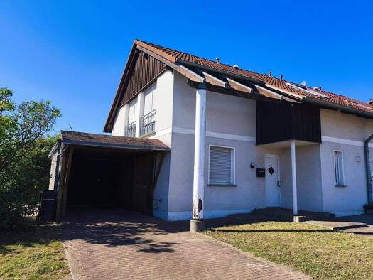 Reihenendhaus zum Kauf 149.000 € 4 Zimmer 115 m² 348 m² Grundstück Tangermünde 39590