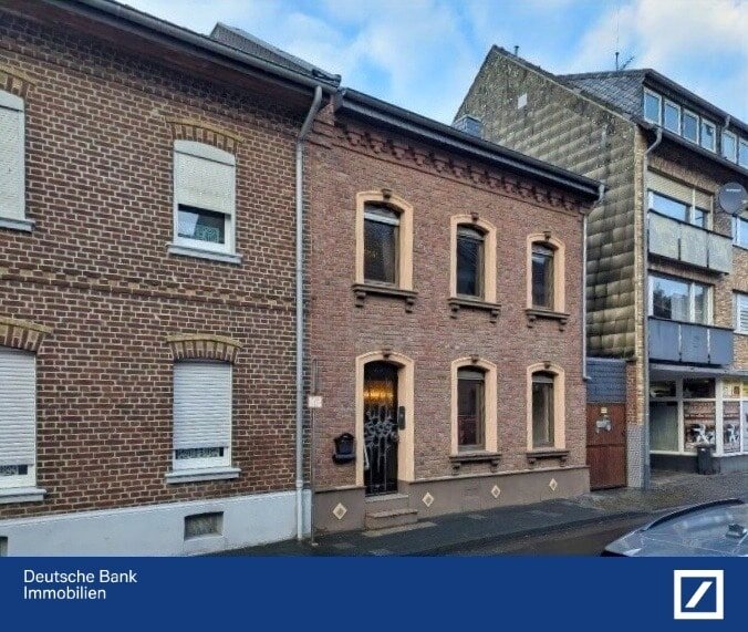 Reihenendhaus zum Kauf 265.000 € 6 Zimmer 112 m²<br/>Wohnfläche 534 m²<br/>Grundstück ab sofort<br/>Verfügbarkeit Alsdorf Alsdorf 52477