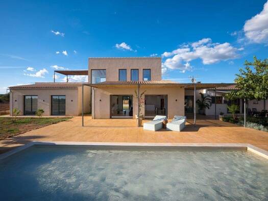 Landhaus zum Kauf - Erstbezug 2.250.000 € 5 Zimmer 300 m² 28.000 m² Grundstück Campos 07630