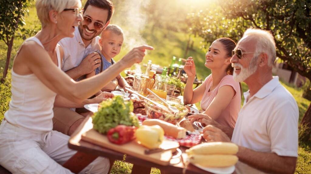 Mehrfamilienhaus zum Kauf 797.900 € 8 Zimmer 232,8 m² 635 m² Grundstück Boxdorf Moritzburg OT Boxdorf 01468