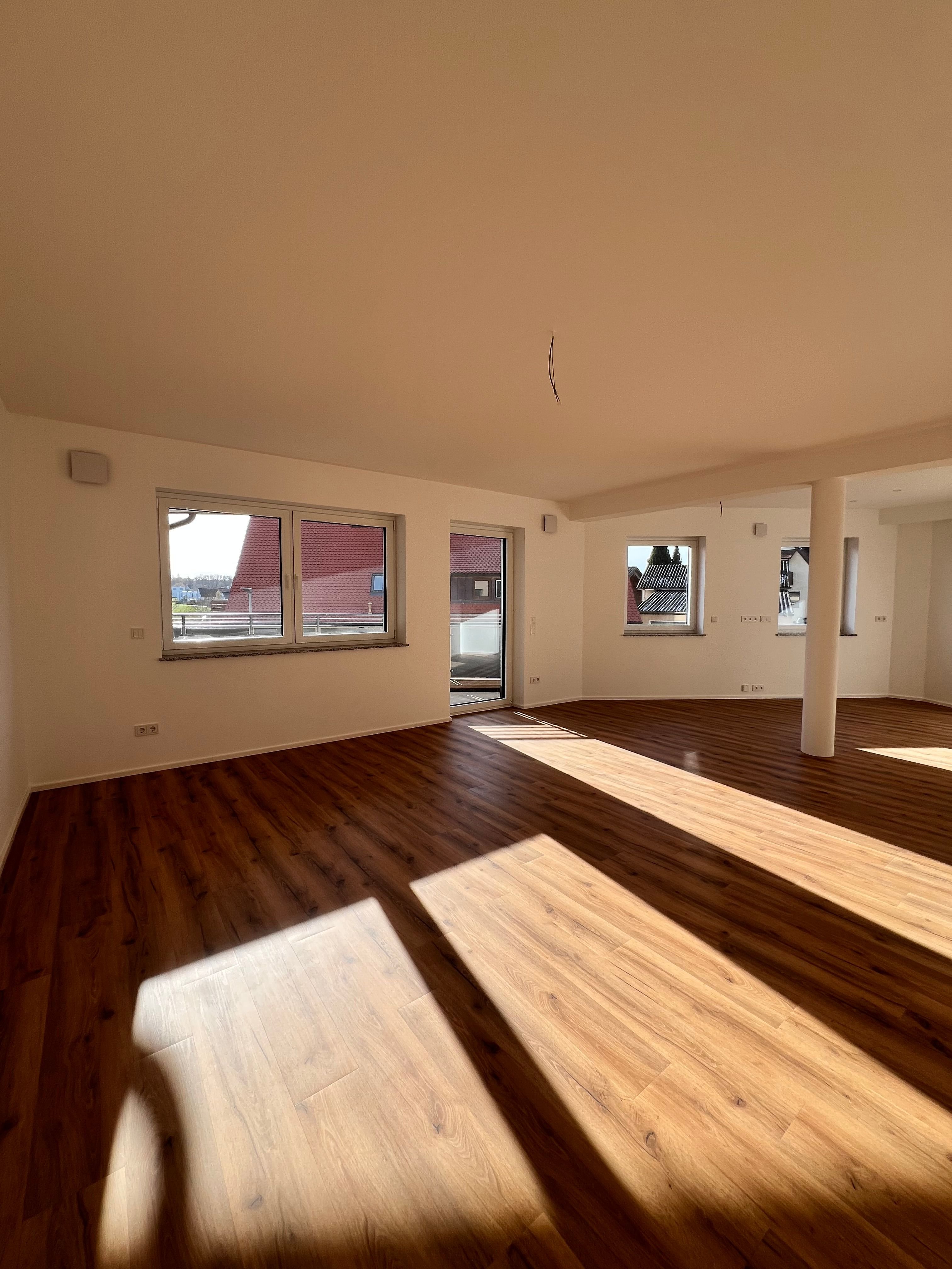 Wohnung zur Miete 1.250 € 3 Zimmer 99 m²<br/>Wohnfläche ab sofort<br/>Verfügbarkeit Westhöhe 7 Heilsbronn Heilsbronn 91560